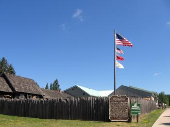 Apostle Islands Museum