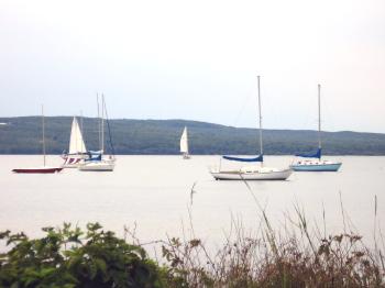 Apostle Island Sailing