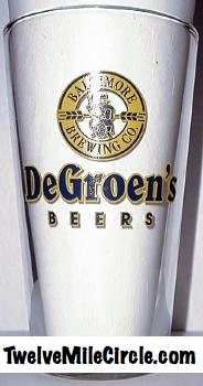DeGroen's Pint Glass