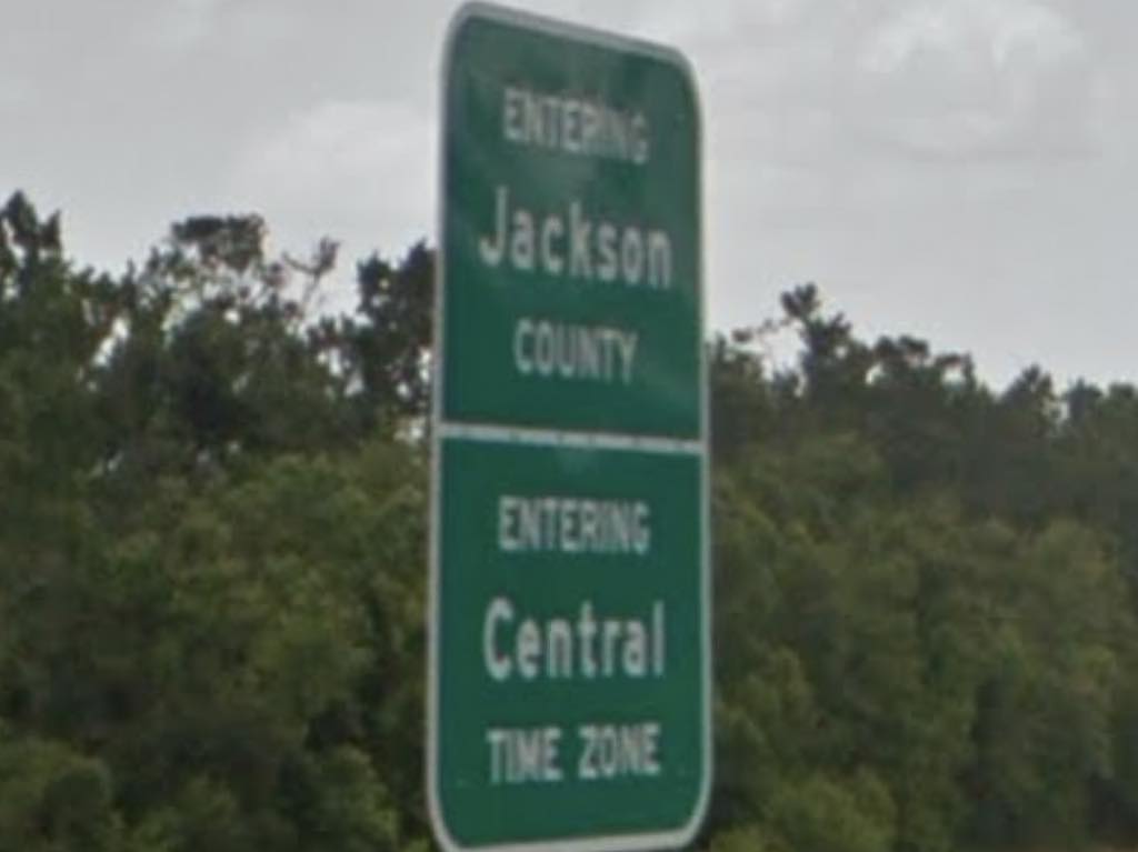 Entering Central Time Zone on I-10, Florida. Image from Google Street View; July, 2019.