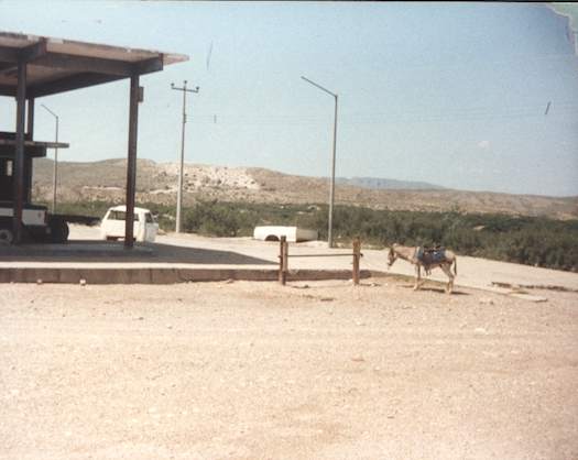 Boquillas del Carmen, Mexico; 1992. Photo by howderfamily.com; (CC BY-NC-SA 2.0)