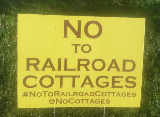 Railroad Cottages. Photo by howderfamily.com; (CC BY-NC-SA 2.0)