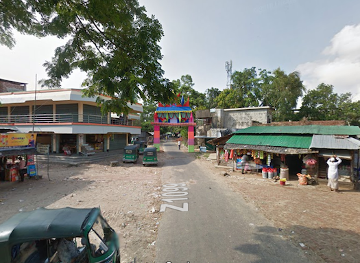 Teknaf-Shahparirdwip Road via Google Street View; October 2015.
