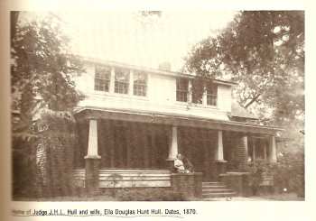 [Home of Lar Hull]