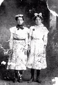 Mary "Mollie" and Rosa Nell "Nellie" Howder
