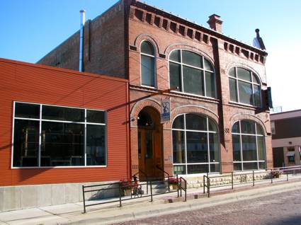 Old Man River Restaurant & Brewery Exterior